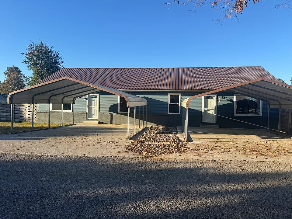 215 Carr Rd #215
