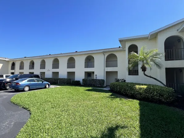 1860 Robalo Drive #104, Vero Beach, FL 32960