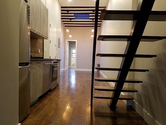 2nd image of 305 Harman St APT 3L