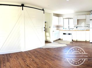 721 W Islay St #C, Santa Barbara, CA 93101