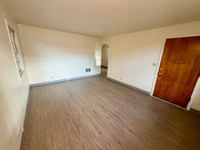 210 Stark Street - 1, 035 — Photo 2