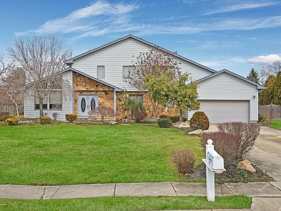 1st image of 846 Brown Ct