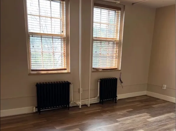 313 N 3rd Ave E, Duluth, MN