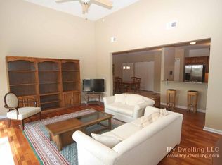 1717 E Kensington Blvd APT 404, Shorewood, WI 53211