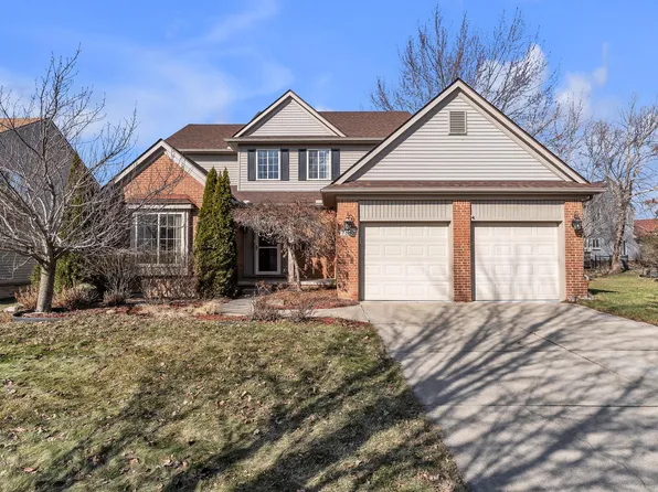 7835 Greene Farm Dr, Ypsilanti, MI 48197