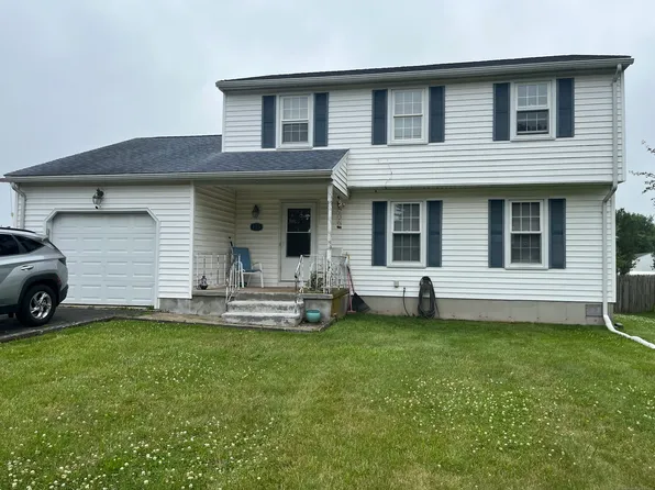 173 Fairway Drive, Meriden, CT 06450