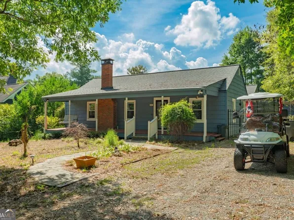 4490 Dallas St, Acworth, GA 30101
