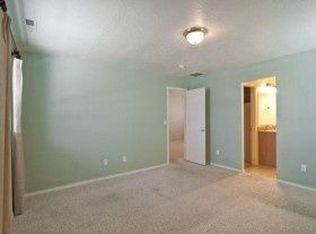 6553 W Oak Bridge Dr, West Jordan, UT 84081
