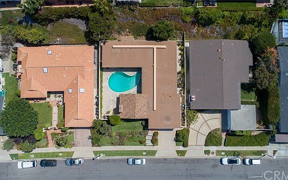 2nd image of 4812 Cortland Dr