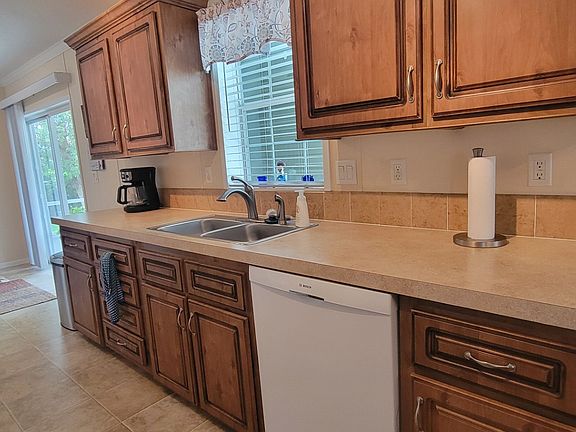 5th image of 8077 Hatteras Rd #1134