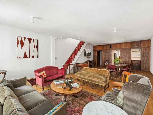 44 Macdougal Street image 3 of 16