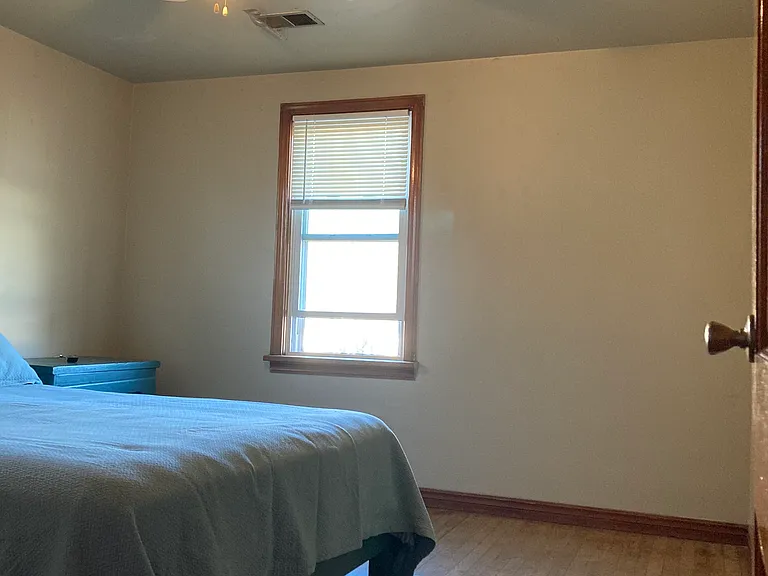 301 Evans St — Photo 15