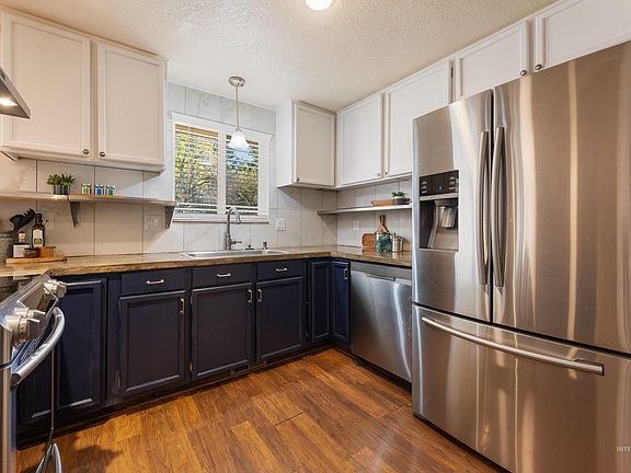 2nd image of 8921 W Sunflower Ct