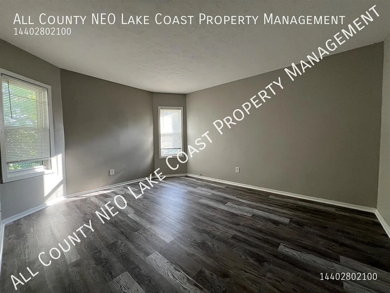 3 bed, $1,250 — Photo 2
