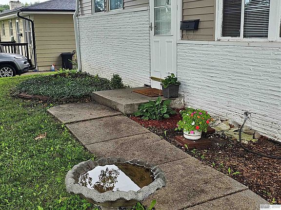 5th image of 3230 S 40th St