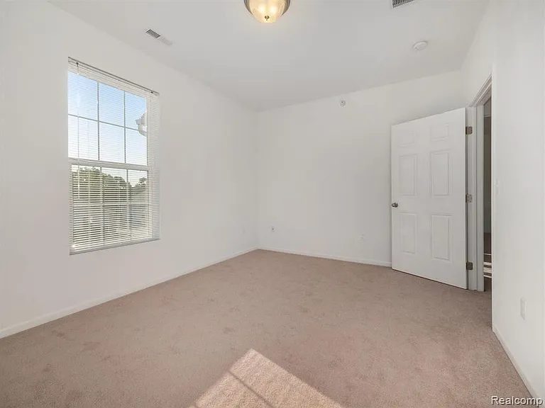 964 W Summerfield Glen Cir #96 — Photo 16