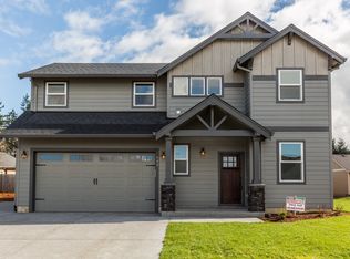 142 NE Overlook Ct, Estacada, OR 97023