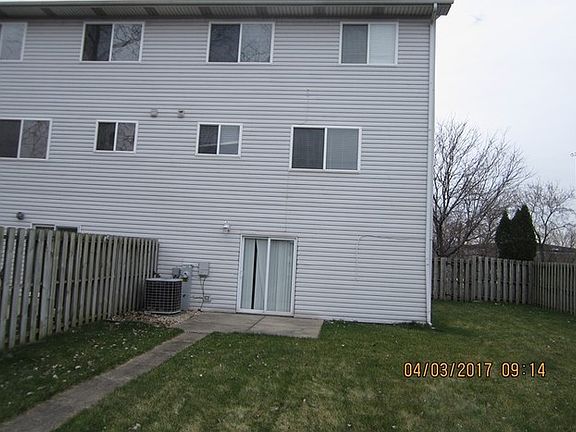 2nd image of 411 Stony Island Ave
