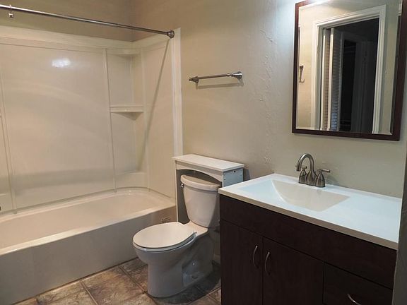  Bathroom view 1