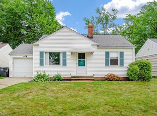 1653 Overbrook Rd, Lyndhurst, OH 44124