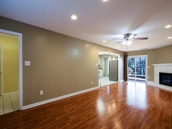 3592 Sir Wilfred Pl, Virginia Beach, VA 23452