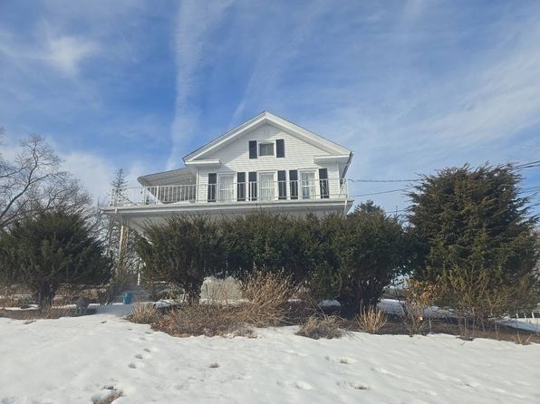 40 Church St, Seymour, CT 06483
