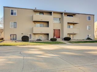 2003F S Mattis Ave, Champaign, IL 61821