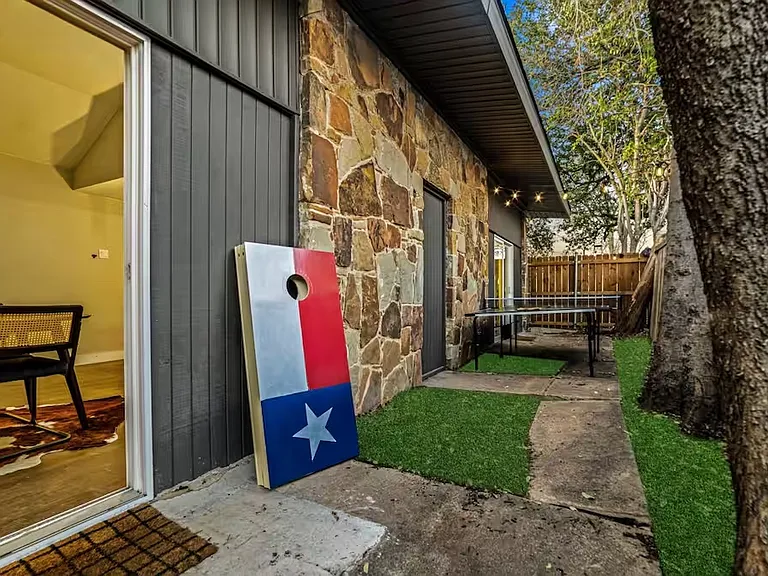 13516 Red Fern Ln — Photo 24