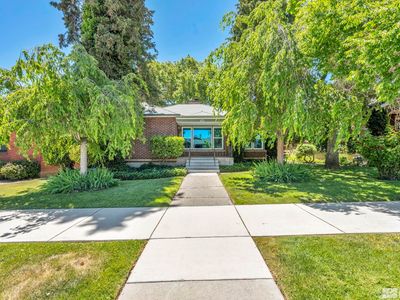 438 Thoma St, Reno, NV, 89502