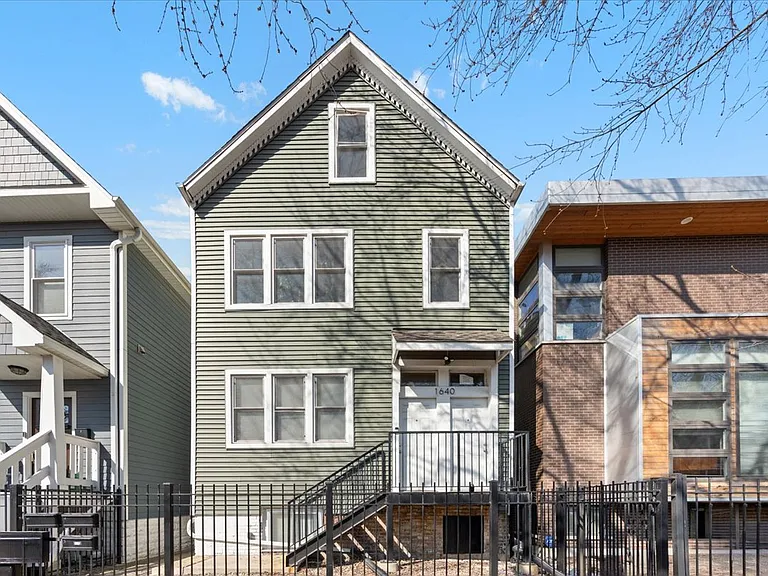 1640 N Talman Ave #2 — Photo 1