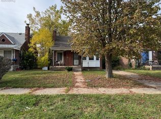 11609 Beaconsfield St, Grosse Pointe, MI 48224