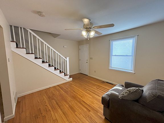 3rd image of 3 Leach Ave #1