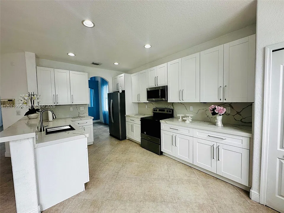 1421 SW 153rd Path