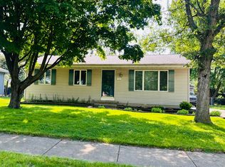 114 Beech Ct, Hebron, IN 46341