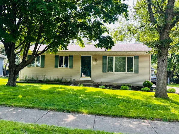 114 Beech Ct, Hebron, IN 46341