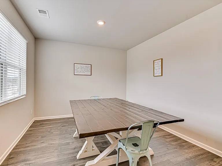 3052 Pepperhill Dr — Photo 16