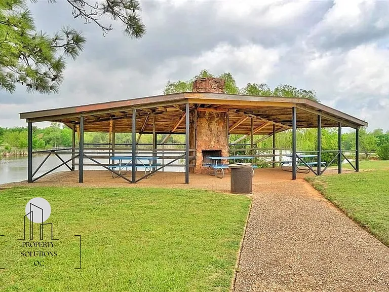 1502 Briar Meadow Rd — Photo 47