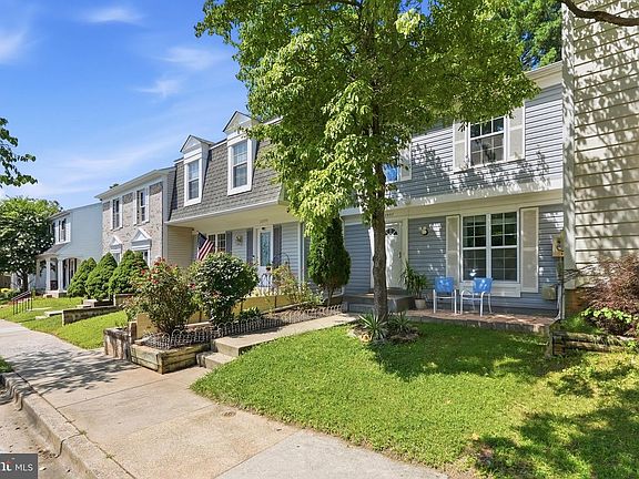 4th image of 12957 Pickering Dr