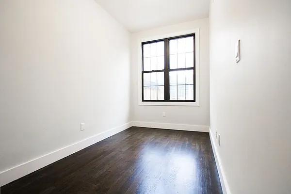 Rented by TheRealEstateCompany.com LLC | media 12