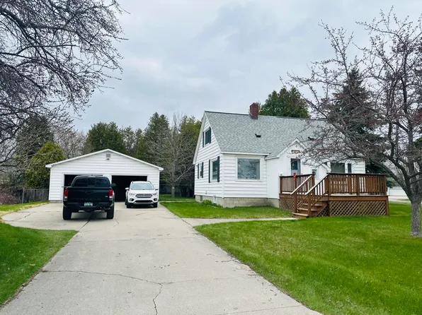 115 Grant St, Alpena, MI 49707