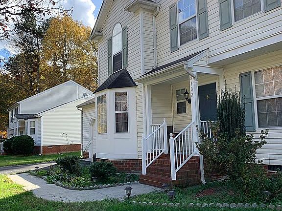 3rd image of 8402 Ackley Ave