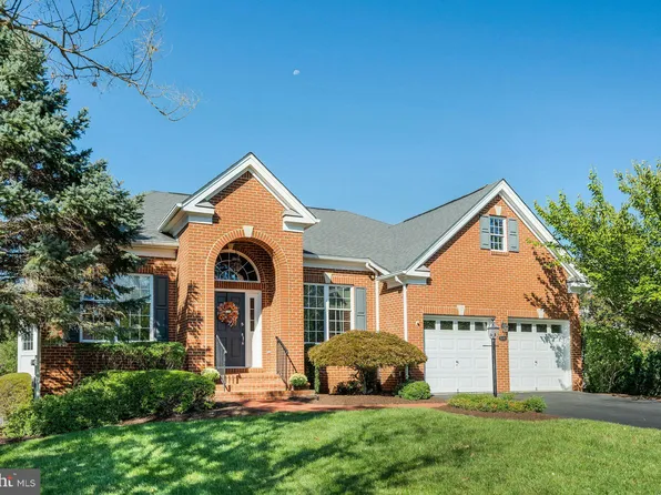 15236 Weiskopf Ct, Haymarket, VA 20169