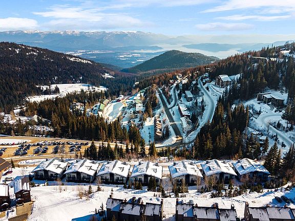 2nd image of 169 Crystal Springs Rd #501