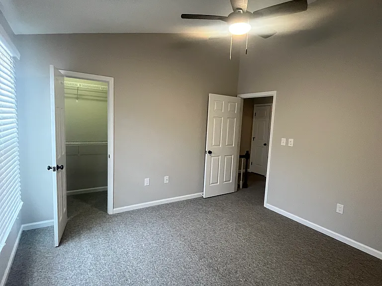 19 Somersett Dr — Photo 10