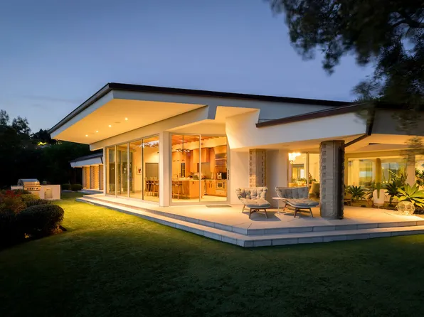 461 Bellagio Ter, Los Angeles, CA 90049