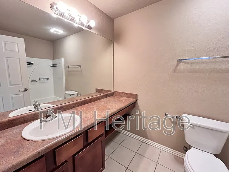 3200 SW Windrift Ave #1 — Photo 15