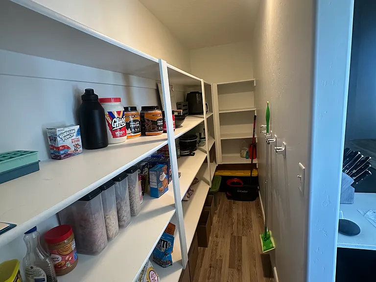1771 S Longview Rd — Photo 8