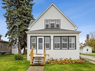 407 1st Ave SE, Dilworth, MN, 56529