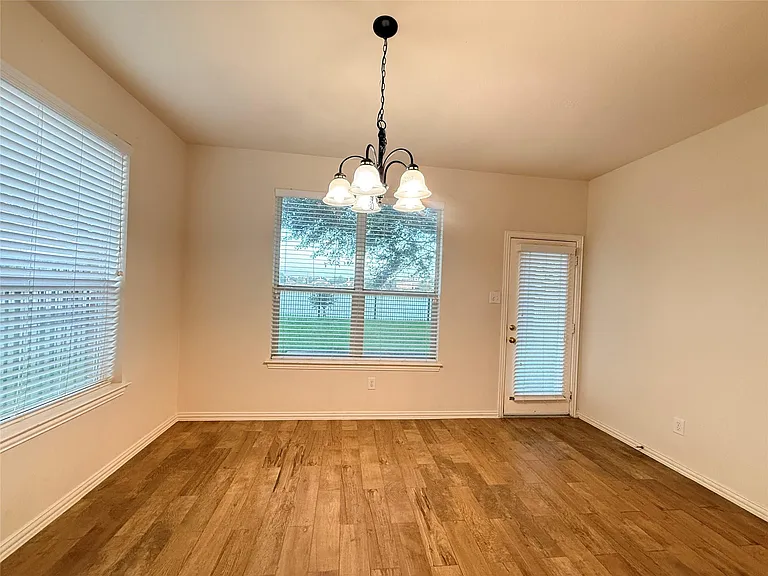 2144 Brittany Colony Dr — Photo 12