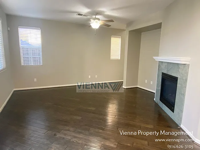 131 Candela Cir — Photo 3